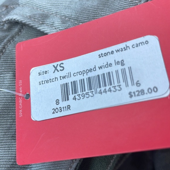 NWT! Spanx XS, XSP, SP 20311Q Stretch Twill Ankle Cargo Pant, stone wash camo - Picture 15 of 15